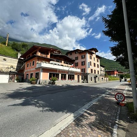 Hotel Eternita Malonno Zewnętrze zdjęcie